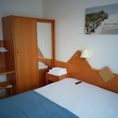 아파트 Apartamentyprzymorzu Reymonta Z Sypialnia *