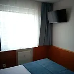 Apartamentyprzymorzu Reymonta Z Sypialnia 아파트 *